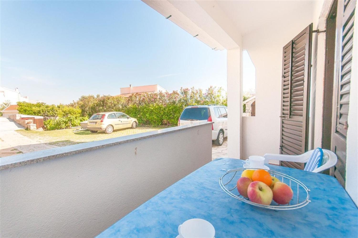 Apartments Mate - Free Parking Pag Town Exterior photo